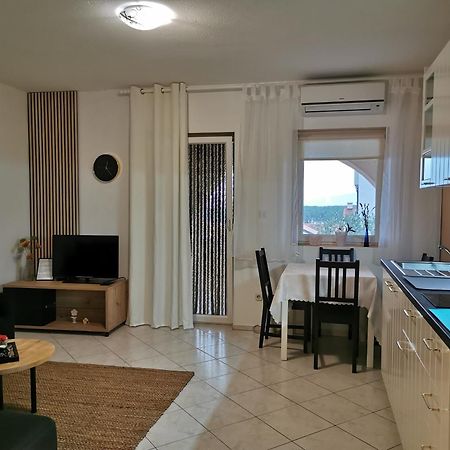 Apartments With A Swimming Pool Punat, Krk - 5378 Exterior foto
